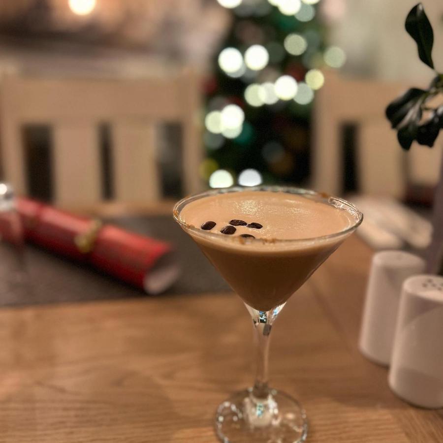 ホテル The Beresford Arms モーペス エクステリア 写真