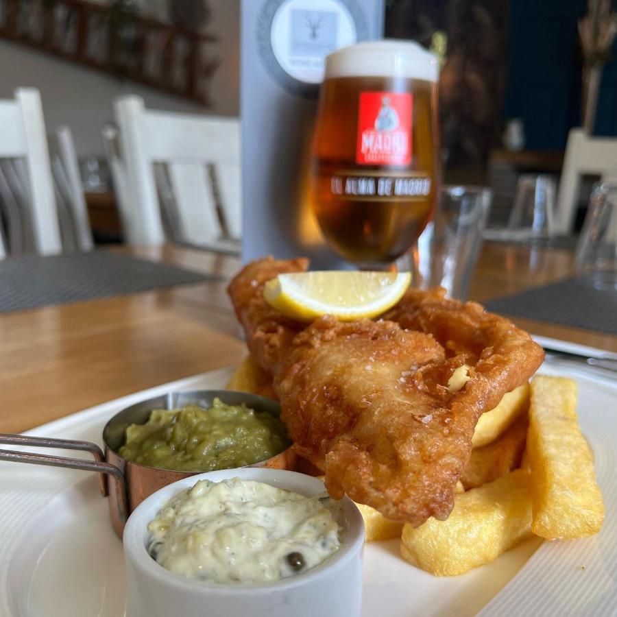 ホテル The Beresford Arms モーペス エクステリア 写真