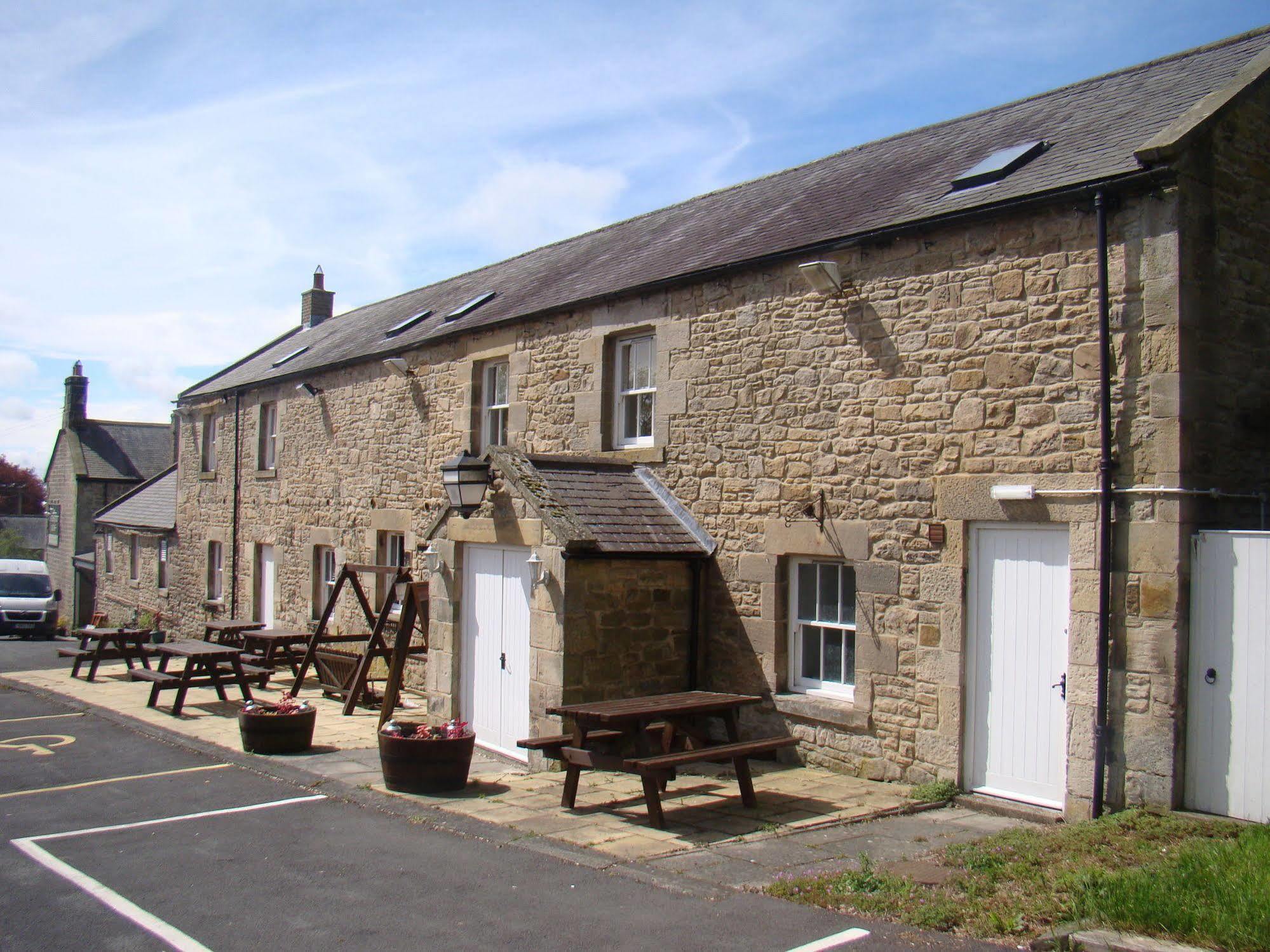 ホテル The Beresford Arms モーペス エクステリア 写真